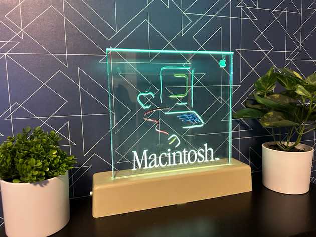 Apple Macintosh 'Picasso' Light Dealer Sign